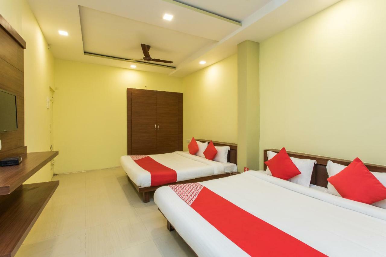 Oyo 17161 Hotel Mahalaxmi Удджайн Экстерьер фото