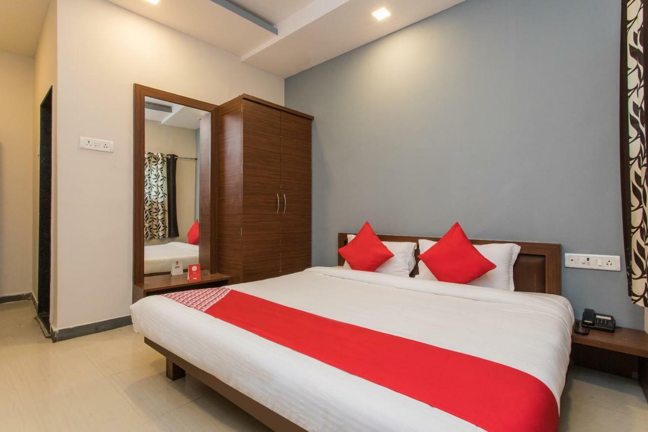 Oyo 17161 Hotel Mahalaxmi Удджайн Экстерьер фото